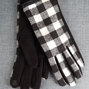 Women Fitted Glove Black White Plaid Leather Accent Warm Outerwear Smart Touch